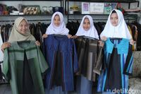 Melawan Serbuan Impor, Sarung Ibun Menjelma Jadi Blazer yang Mendunia