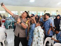 Upaya Polisi Lamongan Jaga Situasi Lamongan Jelang Pelantikan Presiden