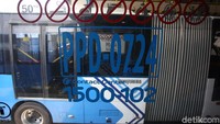 Nadia menambahkan bus Zhong Tong kembali beroperasi sebagai bentuk kelanjutan kontrak pada 2013 lalu. Penyedia bus itu adalah Perum Pengangkutan Penumpang Djakarta (PPD).