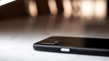 Duo Pixel 4 ditenagai prosesor Snapdragon 855 dengan RAM 6 GB. Foto: The Verge