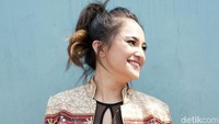 Marshanda beberapa kali juga berperan sebagai orang ketiga dalam hubungan orang lain. Foto: Palevi S/detikFoto