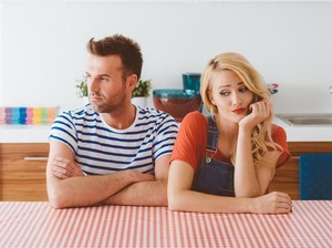 Ramalan Zodiak Cinta 19 November: Gemini Lebih Terbuka, Scorpio Jangan Acuh