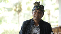  Kepala Desa Kembang Kuning, Lalu Sujian