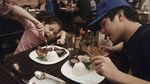 10 Gaya Keren Niana Guerrero, YouTuber Cilik yang Hobi Makan Donat