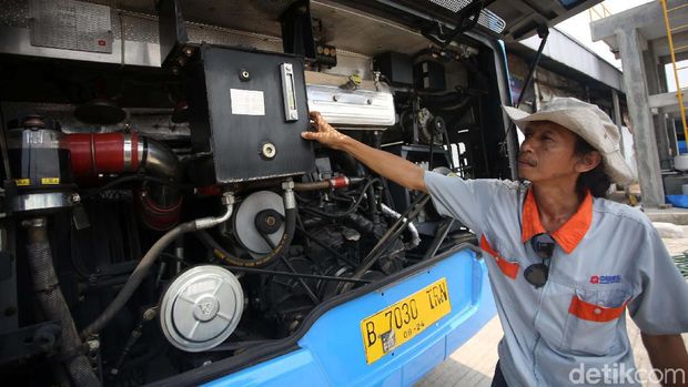 Perawatan Bus ZhongTong Lewat APM