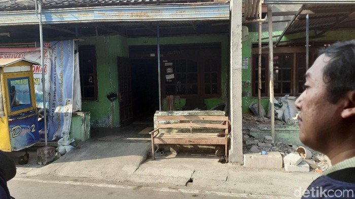 Densus 88/AT Meringkus Pasangan Suami Istri di Sragen