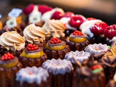 4 Langkah Menghindari Makanan Berlebihan Saat Liburan