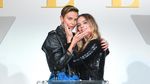 Pose Margot Robbie dan Charlize Theron yang Bikin Naksir