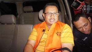 Ditahan KPK, Bupati Supendi Minta Maaf ke Warga Indramayu