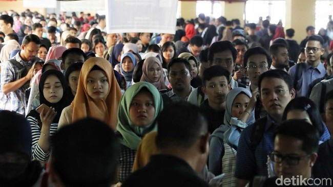 Pengangguran Bertambah, Paling Banyak Lulusan SMK