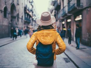 4 Cara Memilih Tas Traveling yang Tepat