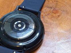 Galaxy Watch Active2, Pesaing Apple Watch Harga Rp 4 Jutaan