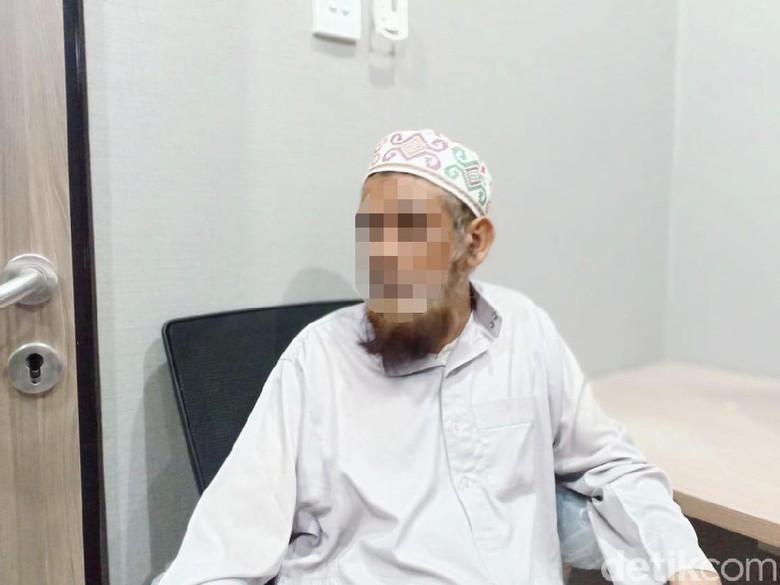 Penjelasan Habib Irshad Ahmad soal Kapak-Ambulans di Penganiayaan Ninoy Penjelasan Habib Irshad Ahmad soal Kapak-Ambulans di Penganiayaan Ninoy