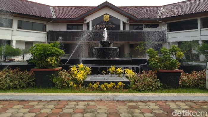 Bupati Bogor Bahas Sistem 2-1 di Puncak dengan Kapolres