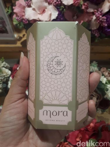 Yenny Wahid Rilis Lipstik dengan Misi Sosial, Ajak Wanita Beramal