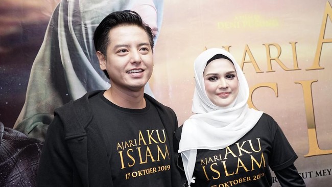 Cut Meyriska Sempat Tak Dapat Restu Ayah Saat Perankan Film Isu Agama