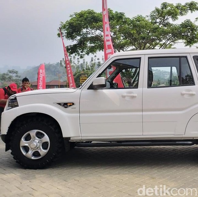 Wujud Mobil Pickup Impor India yang Diborong buat Koperasi Merah Putih