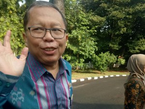Sambangi Kediaman JK, Pimpinan MPR Kirim Undangan Pelantikan Presiden