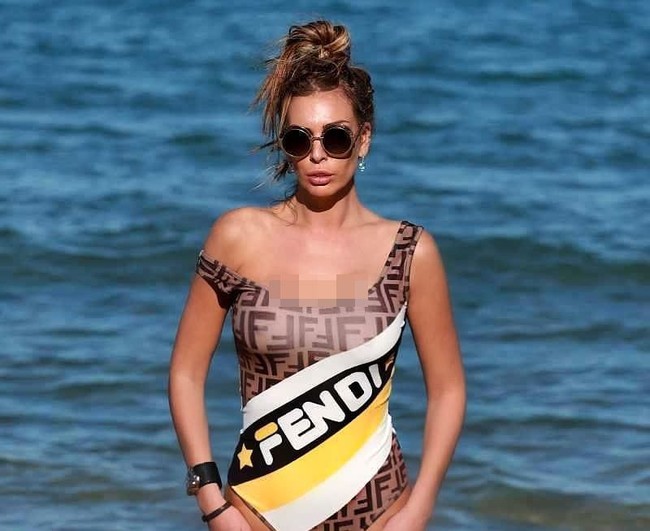 Prinsip utama dari platform Ava yang ingin menjadi presiden Kroasia salah satunya meningkatkan ekspor da mengurangi impor. Tak hanya itu, ia juga akan meningkatkan lapangan kerja kaum muda, dan melarang aborsi setelah enam minggu.Foto: Instagram