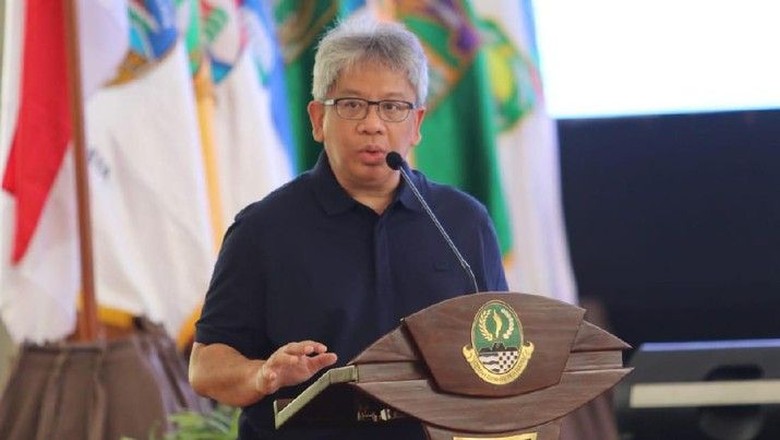 Dirut Bank BJB Bicara soal Korupsi dan Pungli Dirut Bank BJB Bicara soal Korupsi dan Pungli