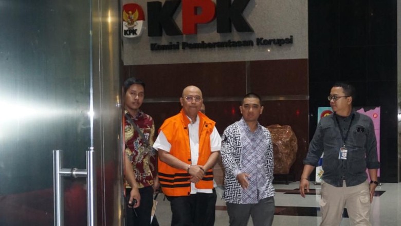KPK Cegah Saksi Kasus Suap Wali Kota Medan ke Luar Negeri
