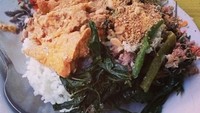 Ini letok dari Klaten, disajikan dengan nasi plus daun singkong dan daun pepaya rebus. Foto : Instagram @avivsky