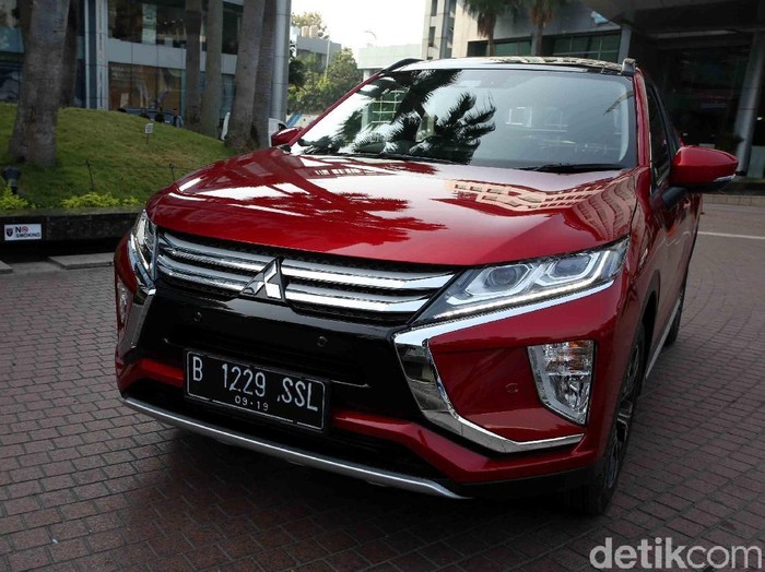 Test drive Mitsubishi Eclipse Cross