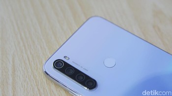 Meski sama-sama empat kamera, kamera utama Redmi Note 8 resolusinya cuma 48 megapixel. Foto: Grandyos Zafna/detikcom