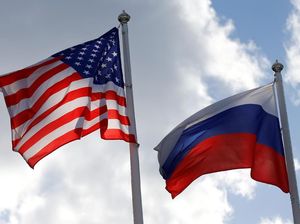 Tegang! Jet Tempur Rusia Pepet Pesawat Pengintai AS di Suriah