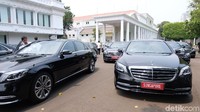 Harganya pun cukup lumayan. Dalam situs resmi Mercedes-Benz Indonesia, S 450 L dibanderol Rp 2,769 miliar (OTR Jakarta).