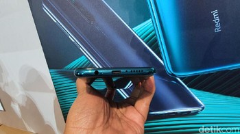 Ponsel ini dibekali chipset Mediatek Helio G90T dengan RAM 6 GB. Foto: Adi Fida Rahman/detikinet
