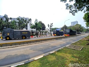 Lalin Sekitar Istana Ditutup Antisipasi Demo, Water Cannon Disiagakan