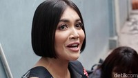 Semoga cepat selesai dan sembuh ya Shakira! Pool/Palevi S/detikFoto.