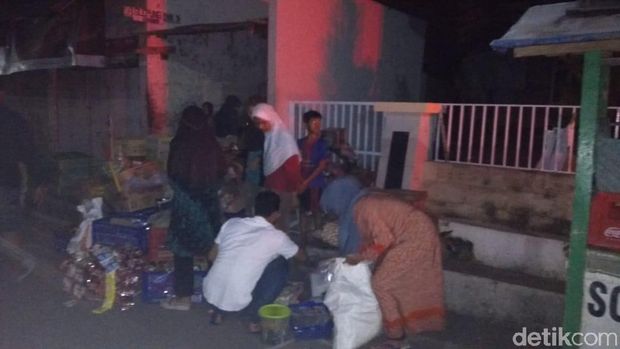 Pasar Mungkid Magelang Terbakar Malam Ini