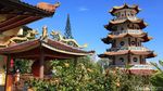 Foto: Vihara Sorong Sekaligus Spot Sunset Cantik