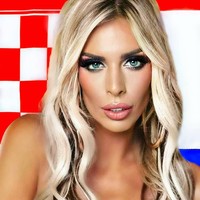 Ava Karabatic dikenal sebagai mantan model Playboy yang kerap bergaya seksi di postingan Instagramnya. Ia mencuri atensi setelah memutuskan maju di pencalonan presiden Kroasia 2020. Foto: Instagram