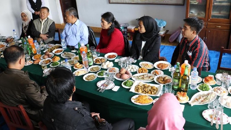 Saat Sambal Terasi dan Kimchi Warnai Diplomasi RI-Korea Utara Saat Sambal Terasi dan Kimchi Warnai Diplomasi RI-Korea Utara