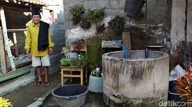 Kemarau Berkepanjangan, Sumur-sumur Warga Blitar Kering Kemarau Berkepanjangan, Sumur-sumur Warga Blitar Kering