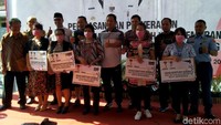 Diberitakan sebelumnya, Lokalisasi Argorejo atau Sunan Kuning berdiri sejak 1966. Pemerintah Kota Saat itu memang membangun lokalisasi untuk memusatkan pekerja seks yang menjajakan diri di penjuru kota. Namanya kemudian berubah menjadi Resosialisasi Argorejo karena ada upaya mengentaskan para Wanita Pekerja Seks (WPS) dengan pelatihan dan program menabung. Kini lokalisasi tersebut resmi ditutup dan nantinya akan dikembangkan menjadi lokasi wisata reliji.