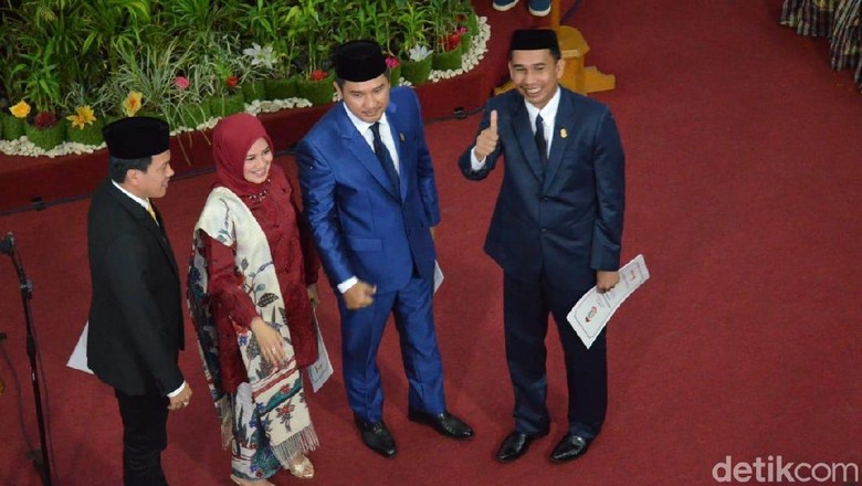 4 Pimpinan Definitif DPRD Makassar Resmi Dilantik 4 Pimpinan Definitif DPRD Makassar Resmi Dilantik