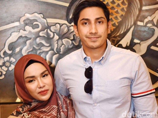 Medina Zein Cerita Kronologi Irwansyah Diduga Gelapkan Rp 1,9 M