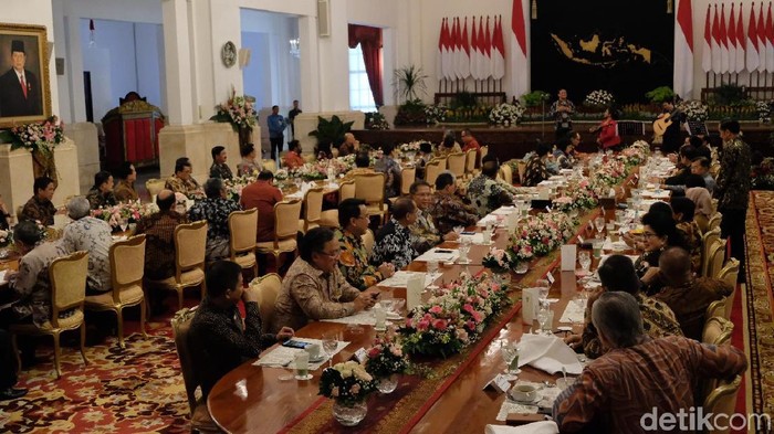 Keperluan Mendesak, Jokowi Akui Pernah Beri Perintah Langsung ke KSAD
