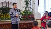 JK mengucapkan terima kasih kepada Jokowi atas kerjasama dan kekompakannya selama menjabat sebagai Wapres.