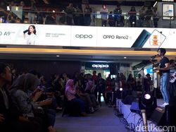 Potret Meriah Penjualan Oppo Reno2 F di Surabaya