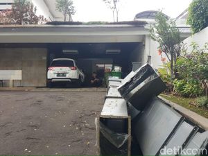 Menteri Susi dan Menag Lukman Berkemas dari Rumah Dinas di Widya Chandra