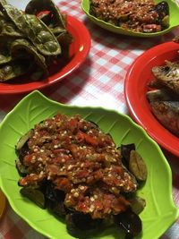 Sengatan Pedas Sambal 'Devil' hingga Makanan Minang Mantap Bikin Laper