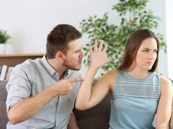 Ramalan Zodiak Cinta 14 Desember: Sagitarius Tak Ucap Pedas, Cancer Lebih Sabar