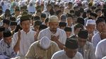 Ratusan Umat Islam di NTB Laksanakan Salat Minta Hujan