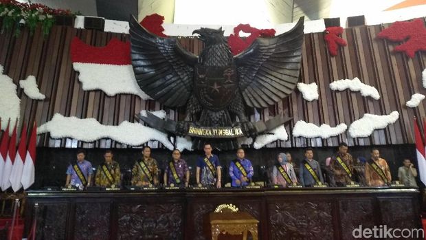 Geladi kotor pelantikan presiden-wakil presiden di MPR