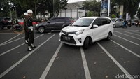 Tidak terkecuali bus TransJakarta.
